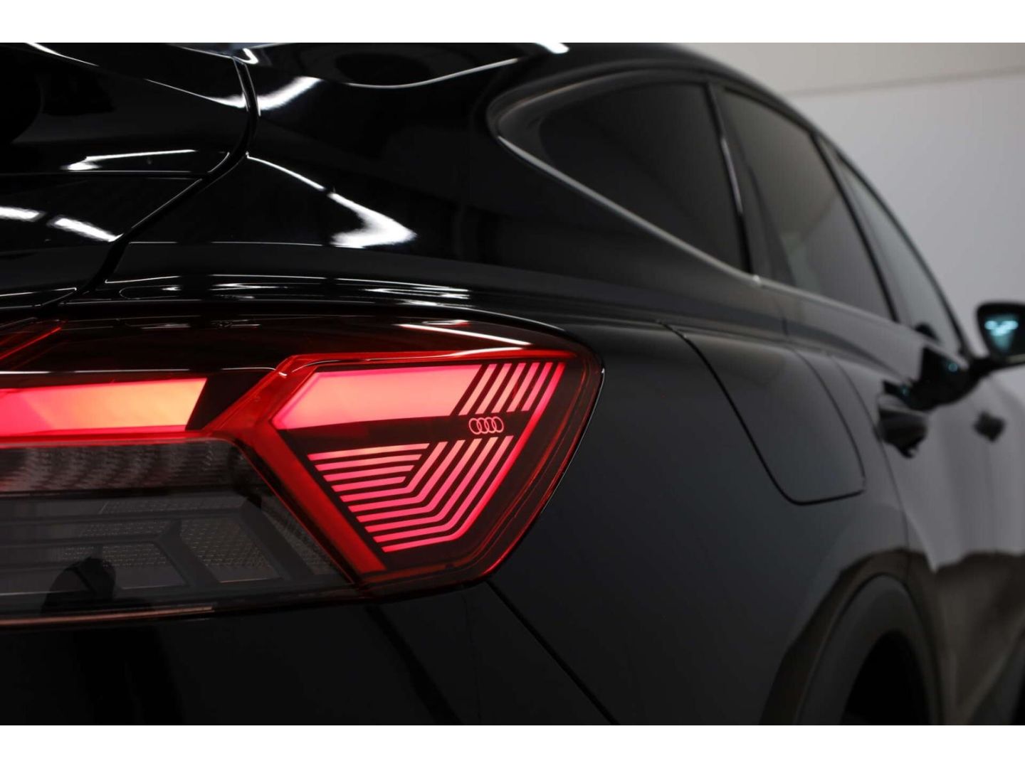 Audi Q4 e-tron - Bild 24