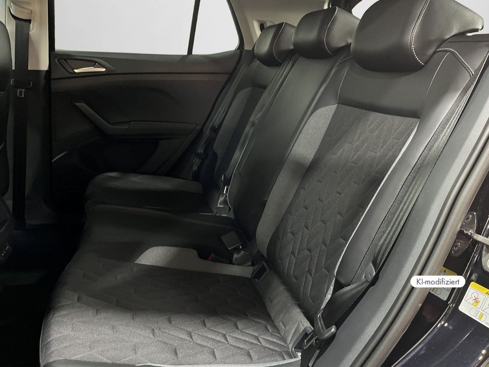 Volkswagen T-Cross - Bild 15