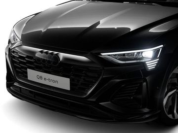 Audi Q8 e-tron - 8
