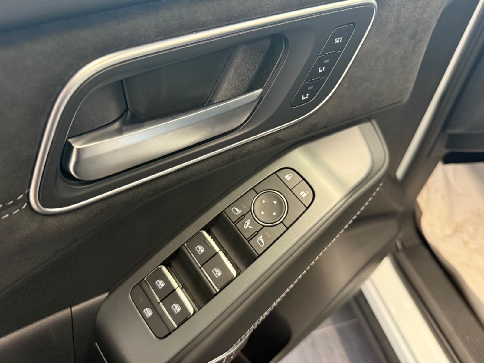 Fahrzeugabbildung Nissan Qashqai N-Design e-Power Komfort Paket Plus