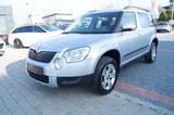 Skoda Yeti Ambition 4x4 Klimaautomatik Alu PDC Euro 5 - Skoda Yeti mit Benzin-Antrieb: Allradantrieb