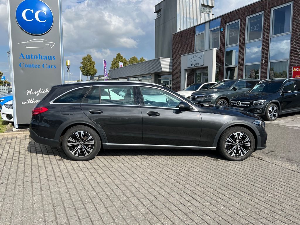 Image of Mercedes-Benz C 220