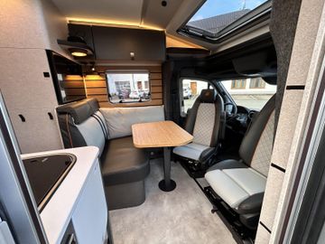 HYMER ERIBA HYMERCAR ML-T CrossTrail 580 4x4 Winterpaket XL Bett GFK
