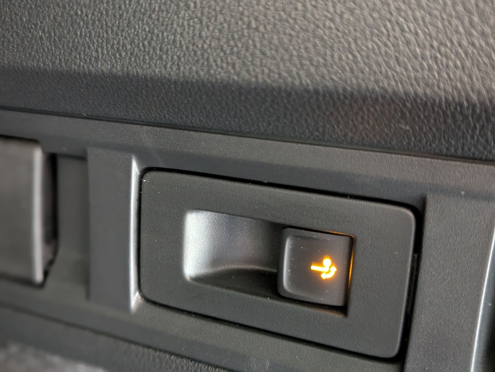 SKODA Octavia 2.0 TDI Sportline Matix Canton AHK 5J-Ga - Image 17