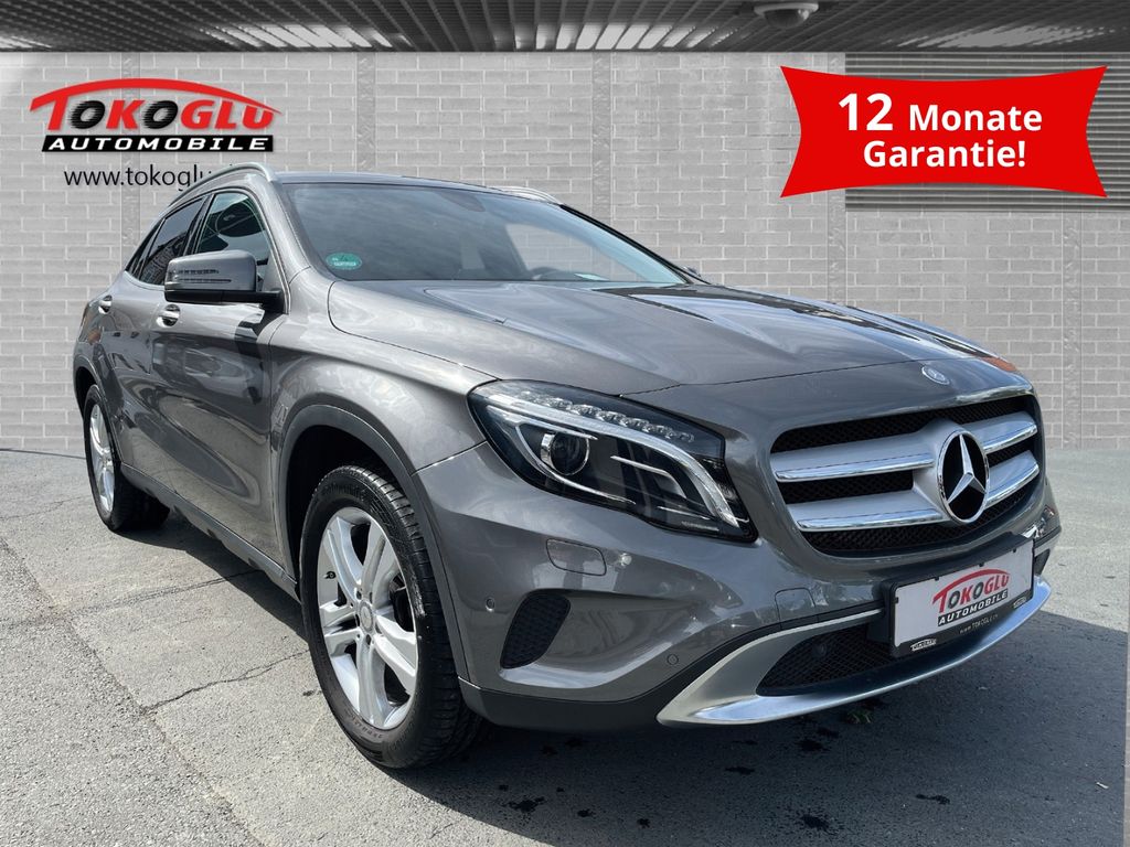 MERCEDES-BENZ GLA 220