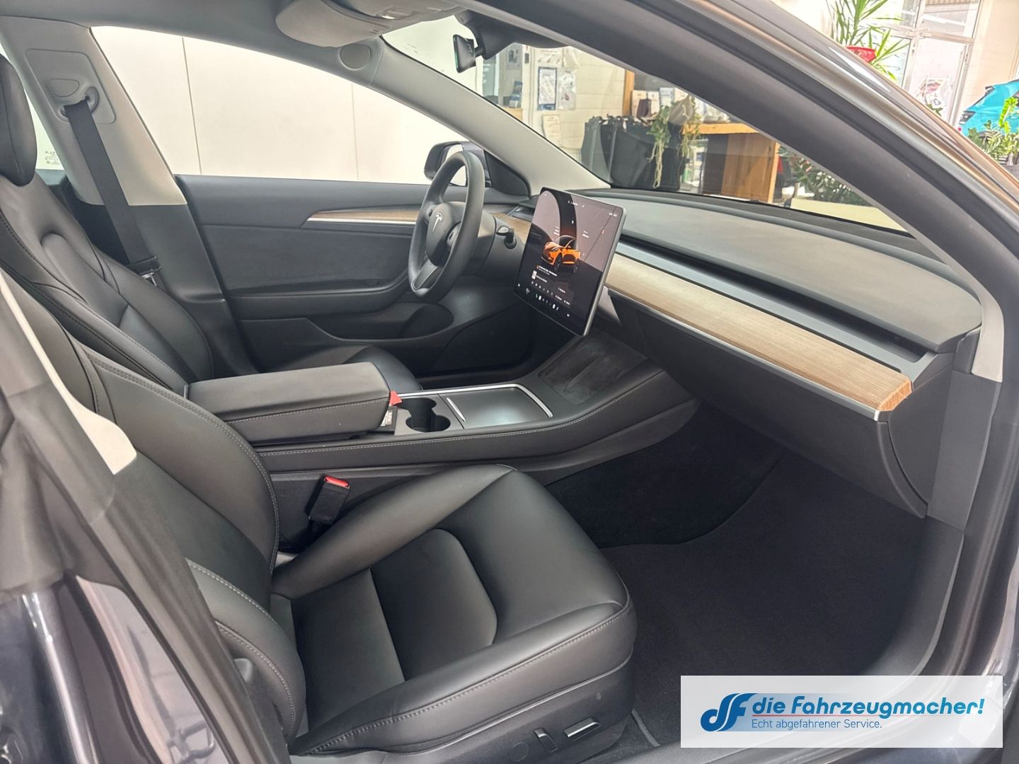 Fahrzeugabbildung Tesla Model 3 Long Range RWD Soundsystem ACC El. Heckk