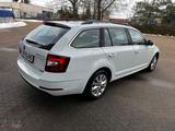 Skoda Octavia 1.4TSI Combi Ambition G-Tec*DSG*PDC - Skoda Octavia: Combi Tec