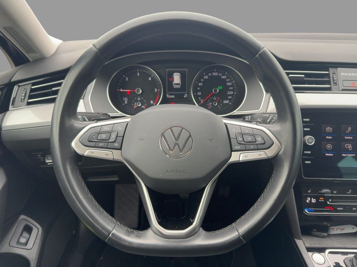Volkswagen Passat Variant - Bild 10