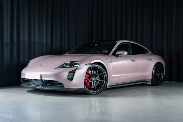 PORSCHE Taycan GTS/Burm/Sport Chrono/360/ACC/Pneumo/Pano