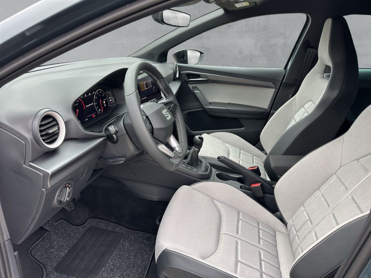Fahrzeugabbildung SEAT Ibiza FR 1.0 TSI 116 PS 6-Gang