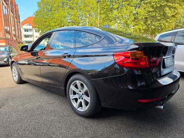BMW 318 - 8