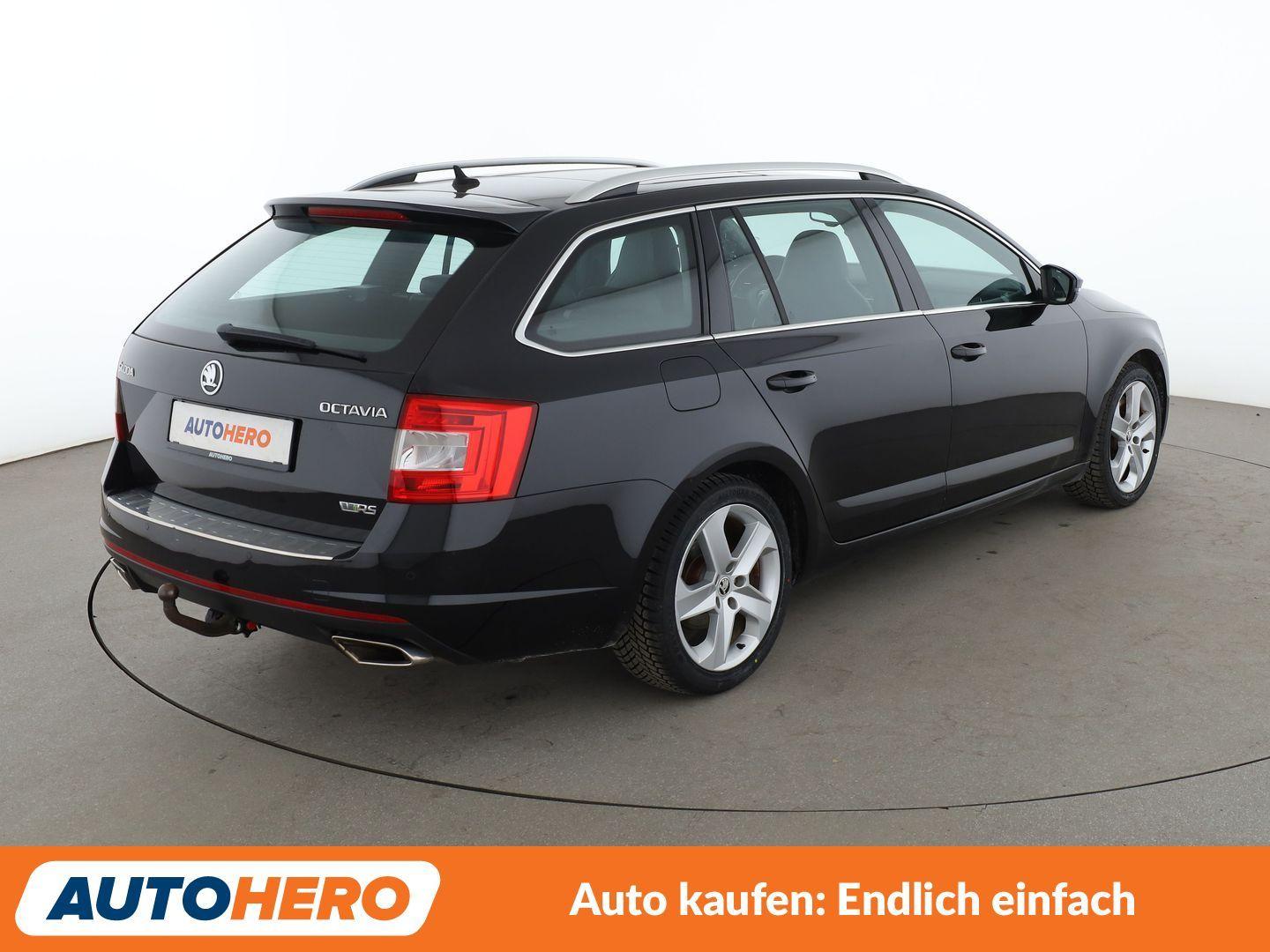 Skoda Octavia 2.0 TSI RS Aut.*NAVI*TEMPO*PANO*BI-XENON