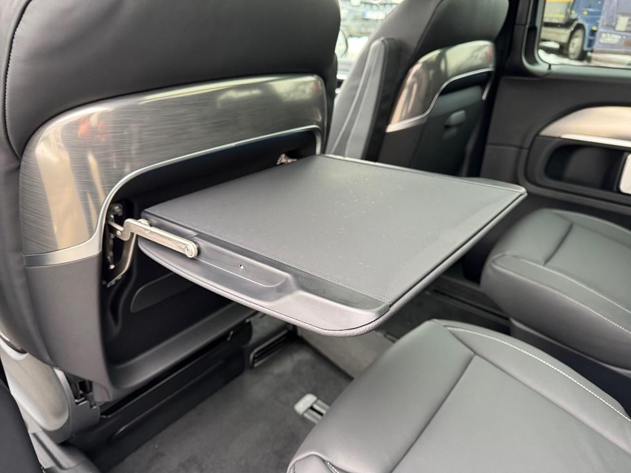 Fahrzeugabbildung Mercedes-Benz V 300 d Exclusive 4matic AMG*Allrad*Standheizung