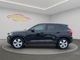Volvo XC40 Momentum AWD *Navi*Kamera*Harman/Kardon* - Volvo XC40 Benzin Gebrauchtwagen