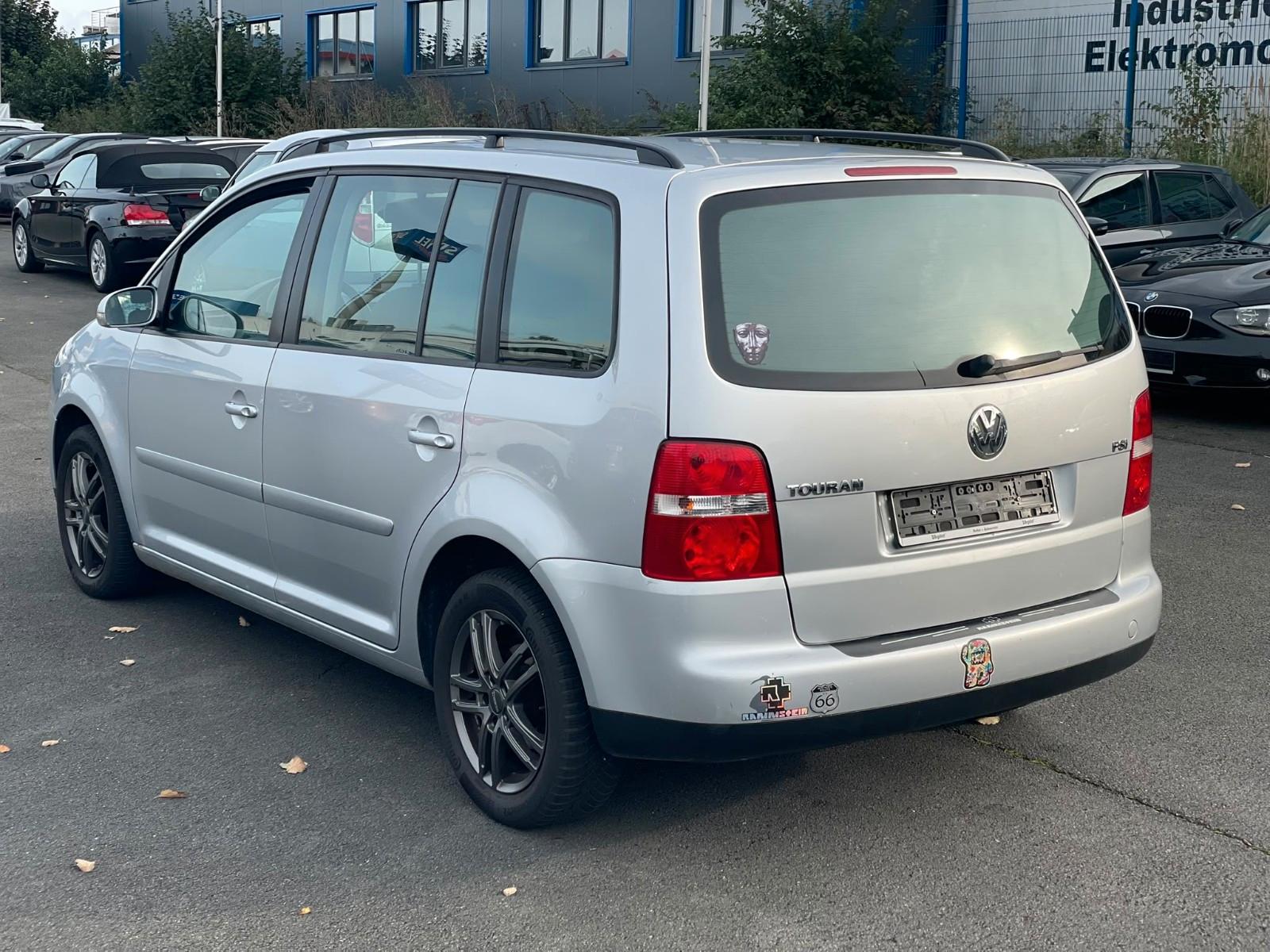 Volkswagen Touran 2004 — photo 6