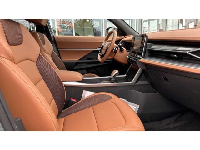 Fahrzeugabbildung Ssangyong Torres 1.5 T-GDi 2WD Automatik Forest Edition