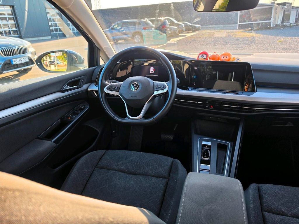 Image of Volkswagen Golf
