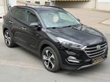 Hyundai Tucson Premium 4WD *Panorama*Leder*Navi*Xenon* - Hyundai TUCSON Gebrauchtwagen in Wiesbaden