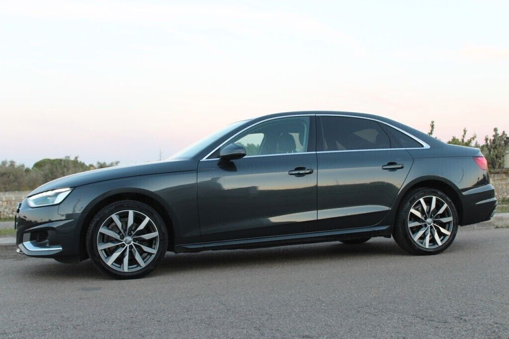 Audi AUDI A4 berlina 2.0 TDI 163 CV aut. *MATRIX imagem 2