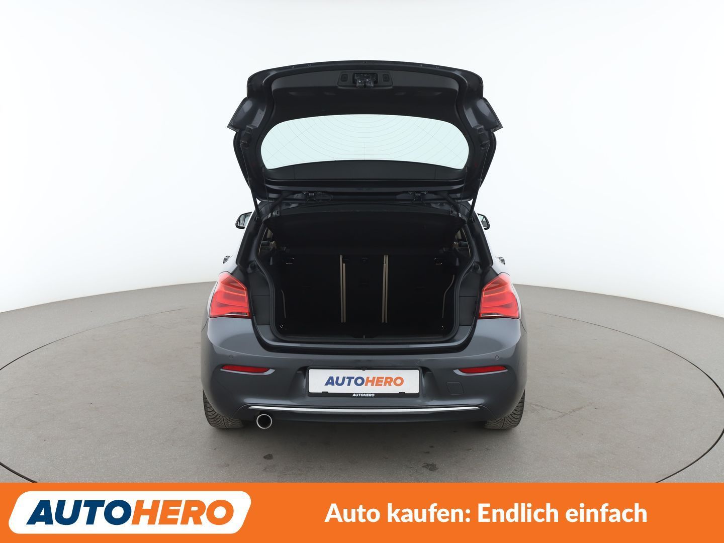 BMW 1er 118i Metropolitan Aut.*NAVI*CAM*LED*ACC*SHZ* foto 17