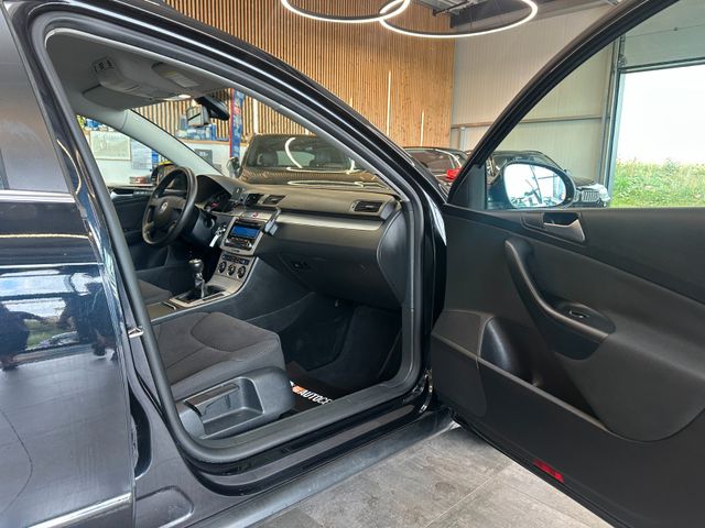 Volkswagen Passat Variant *TEMPO*KLIMA*SZHZ*