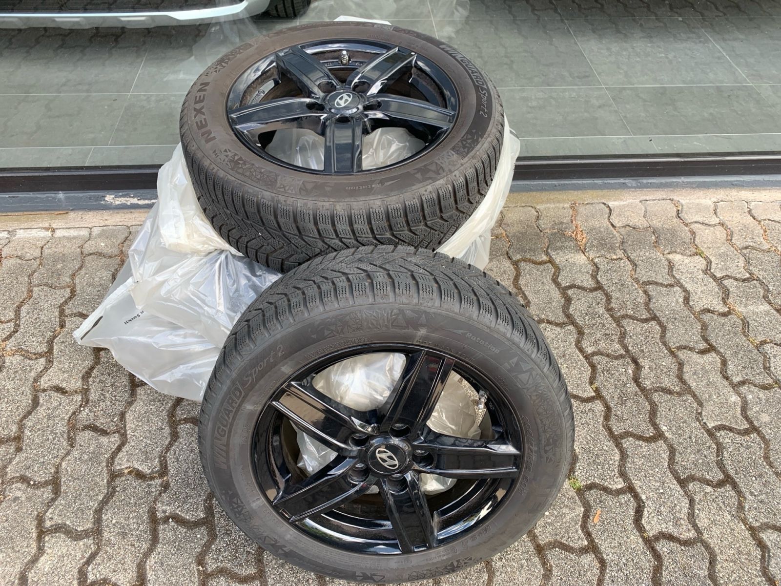 Fahrzeugabbildung Hyundai i30 1.0 T-GDI Edition 30 8x bereift