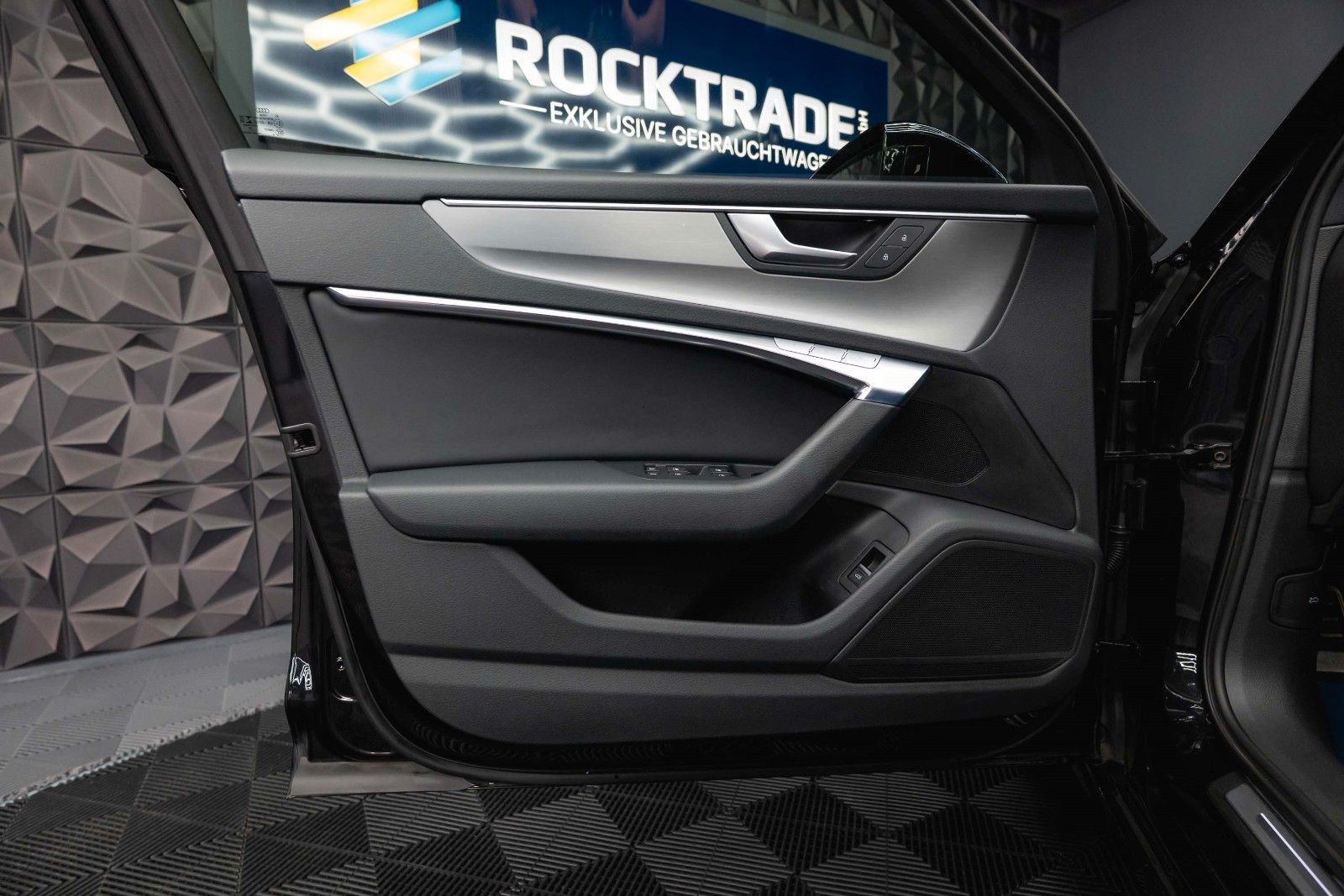 Fahrzeugabbildung Audi S6 Avant 3.0 TDI quattro *ACC*Head Up*LED*