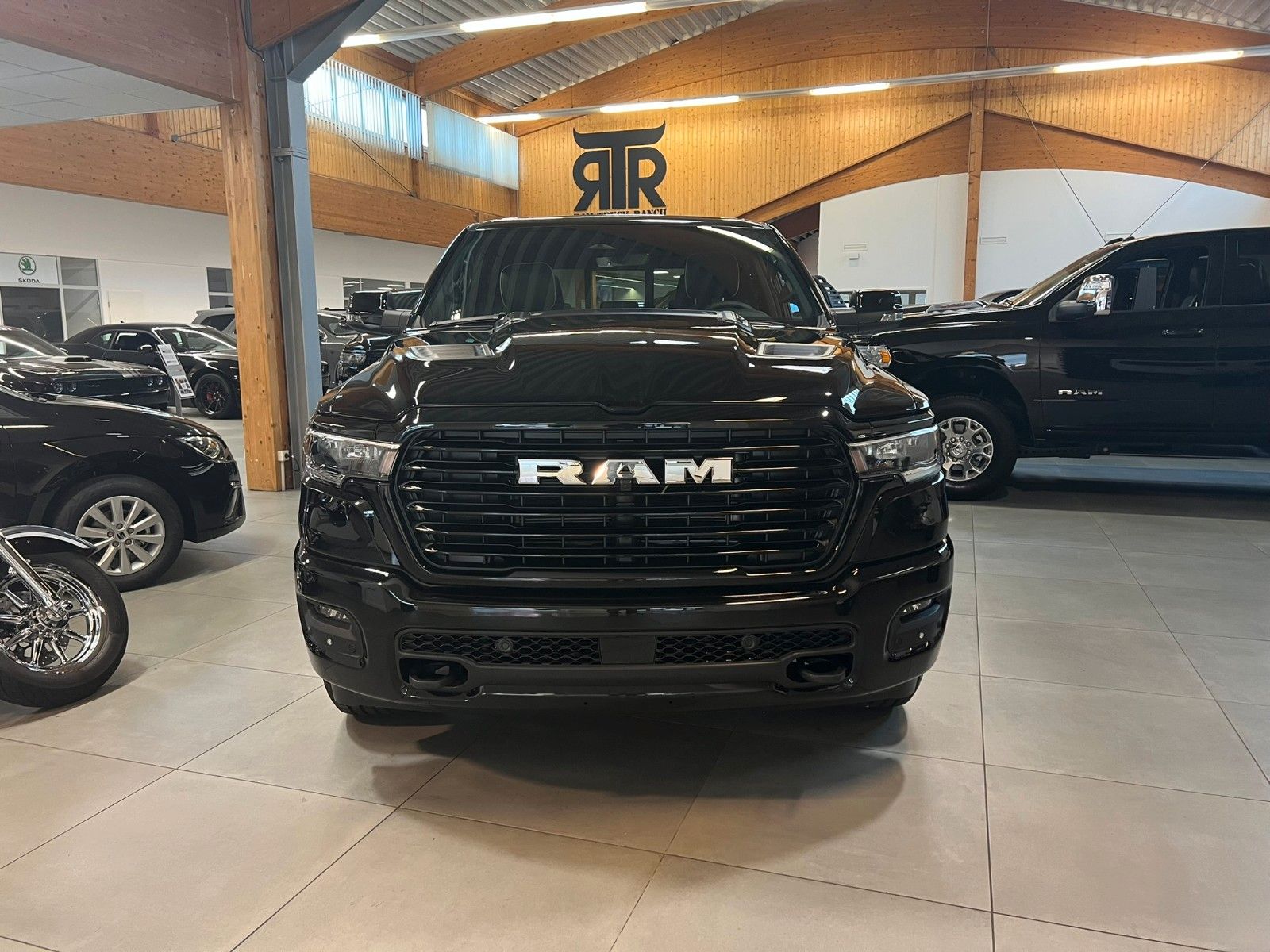 Fahrzeugabbildung Dodge RAM 1500 Laramie Sport Hurricane 4x4 MY25 LPG