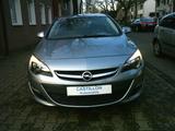 Opel Astra J Lim.  Automatic - Opel Astra: Automatic