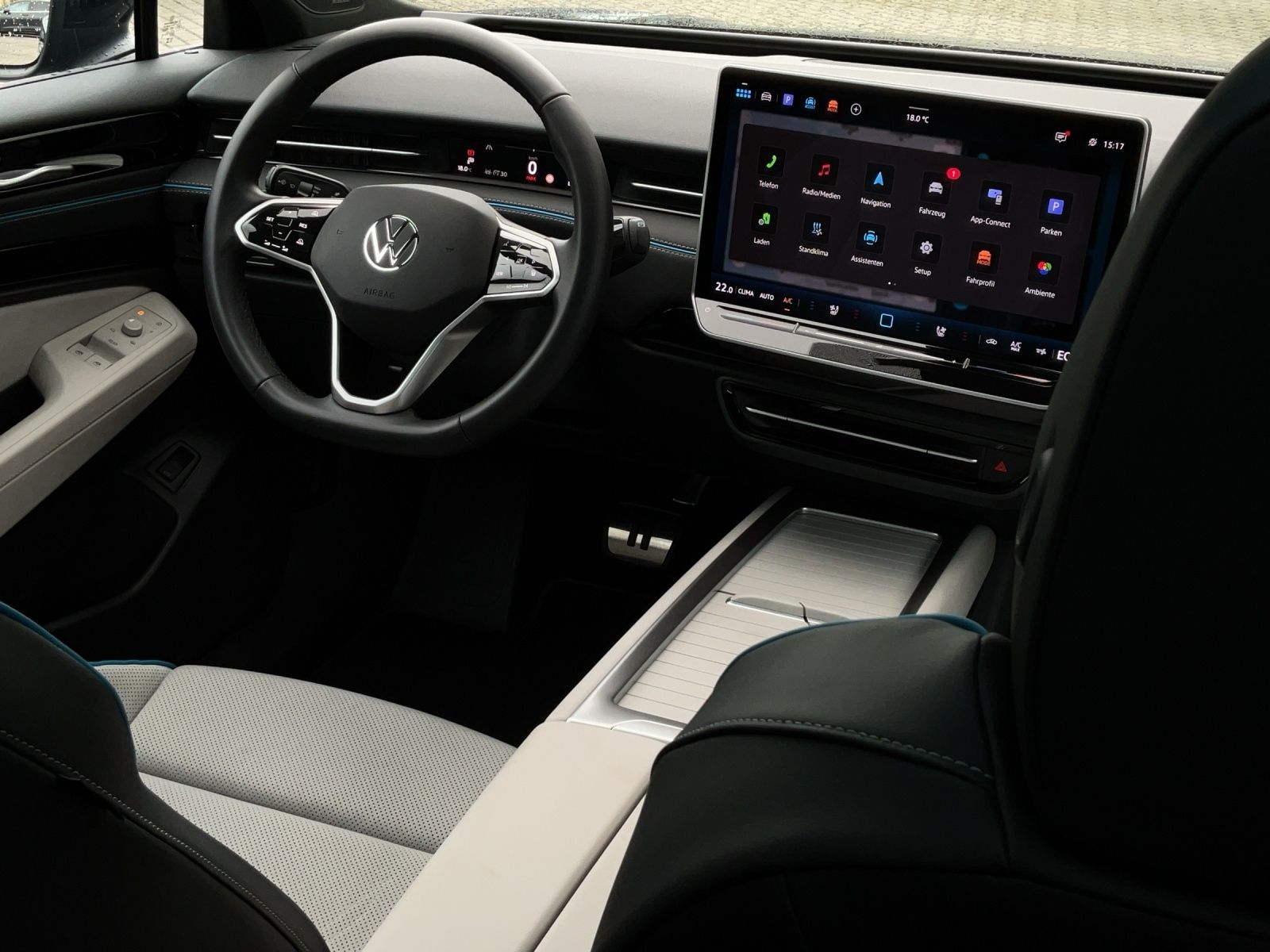 Volkswagen ID.7 Pro 82kWh DCC PANO EL.SITZ H&K 360° foto 18
