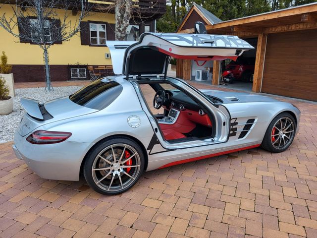 Mercedes-Benz SLS AMG 6.3 V8 .Top Zustand, unfallfrei.