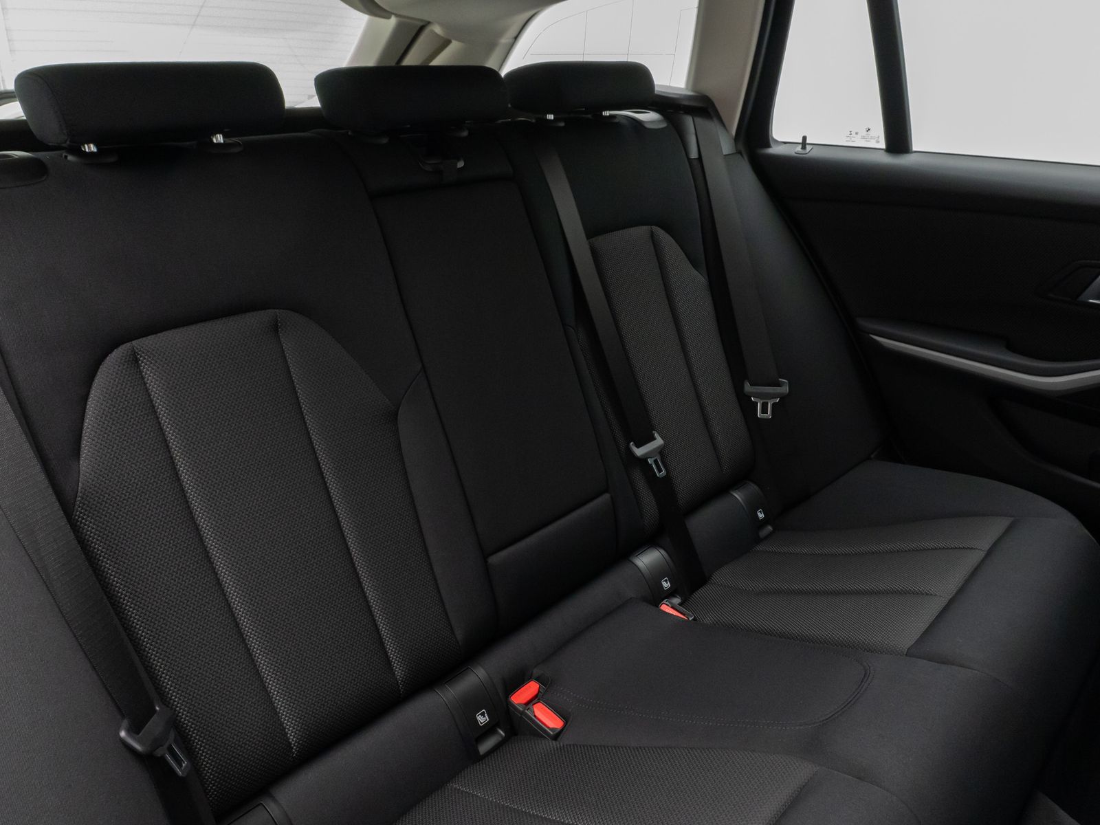 Fahrzeugabbildung BMW 330e DAB CockPit+ PDC LED Geschwindigkeitsreg