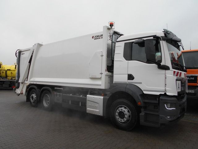 MAN TGS 26.360 6x2-4 BL / Zöller Medium X2 24