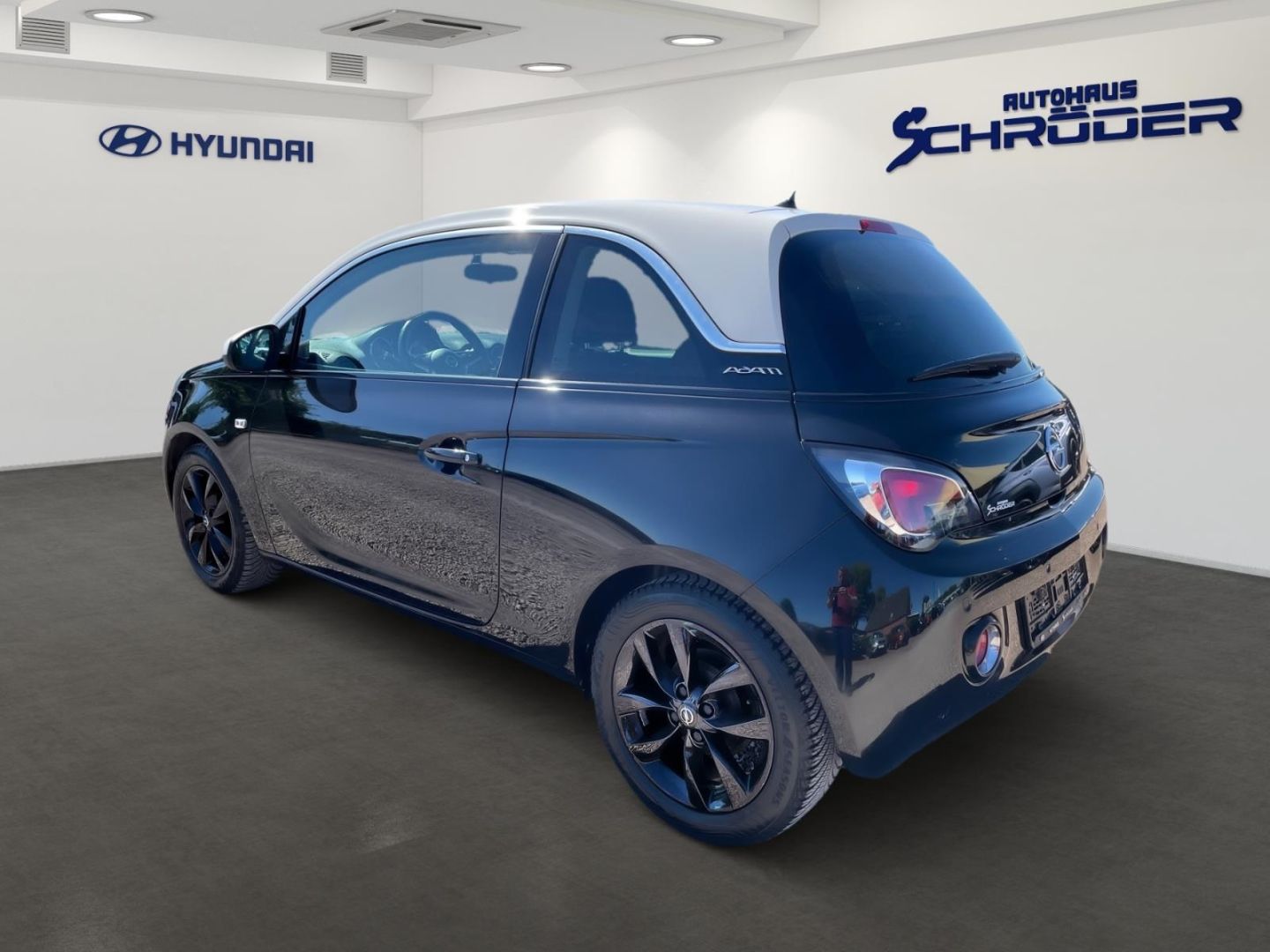 Fahrzeugabbildung Opel Adam 1.4 Jam Sitz und Lenkradheizung Parksensore