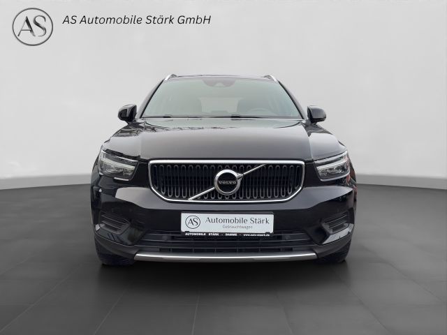 Fahrzeugabbildung Volvo XC40 T3 Momentum+LED+Navi+Kamera+ACC+Winterpaket