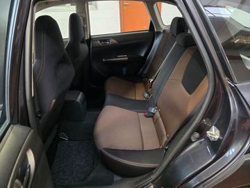 Subaru Impreza - 8