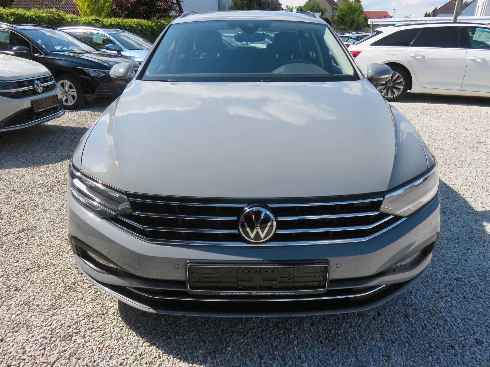 Volkswagen Passat Variant 2.0 TDI Business imagem 2
