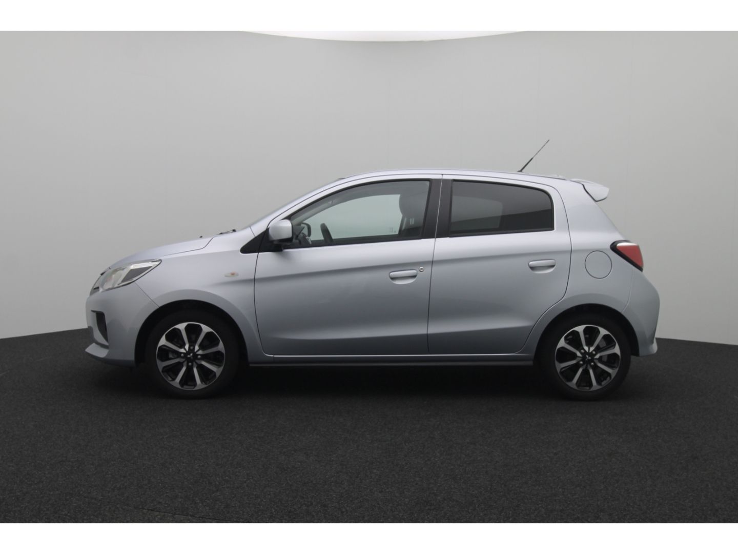 Fahrzeugabbildung Mitsubishi Space Star 1.2 Select+ Kamera  DAB