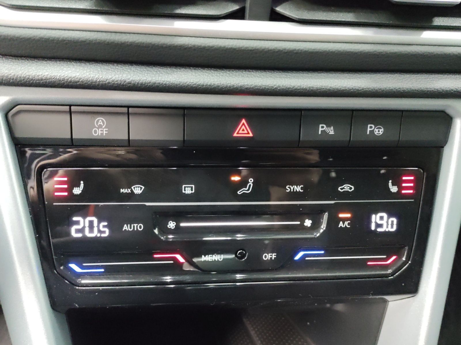 Volkswagen T-Roc - Bild 16