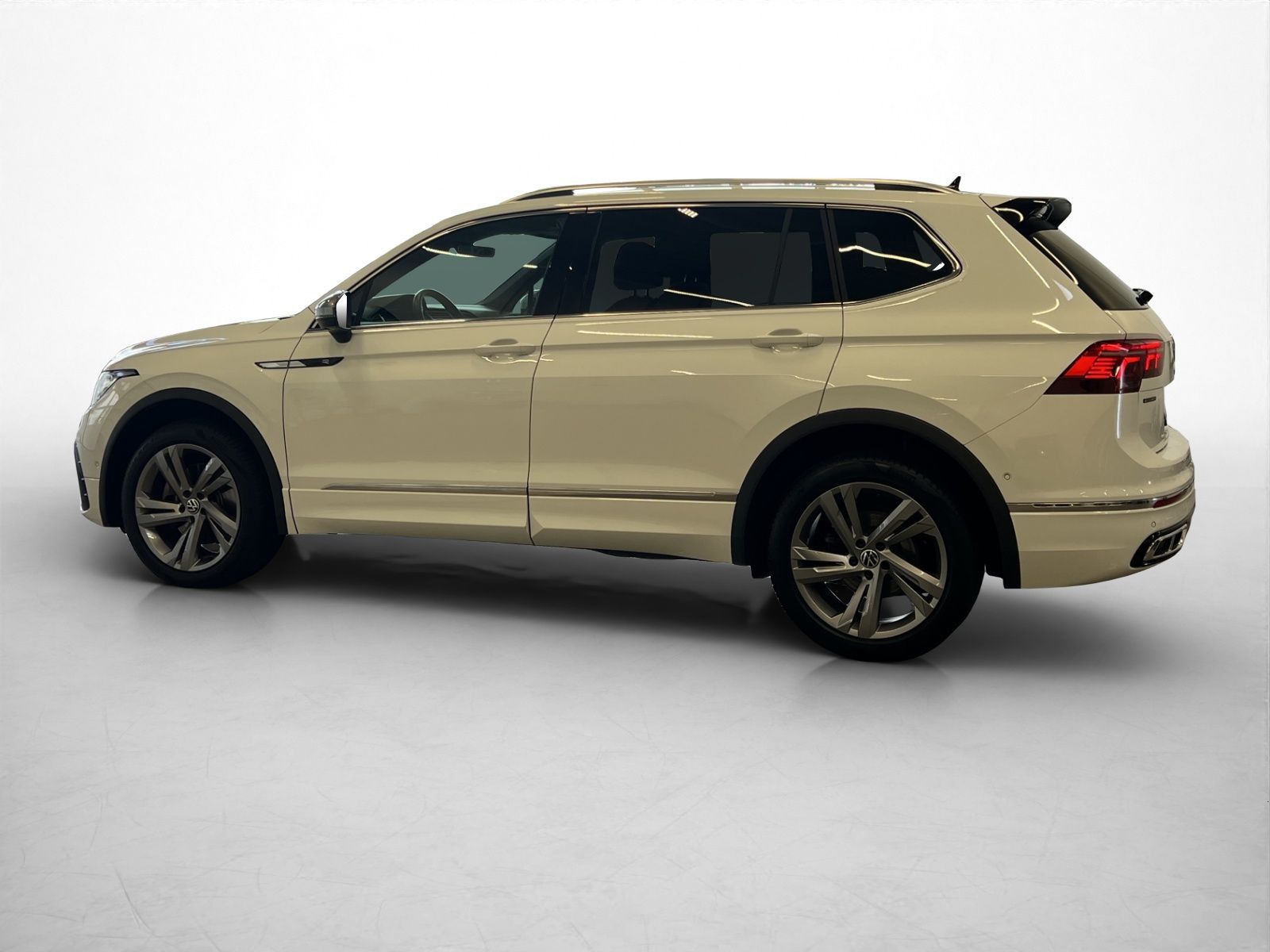 Volkswagen Tiguan Allspace 2.0 TDI R-Line 4M DSG Navi*AHK*7 foto 5