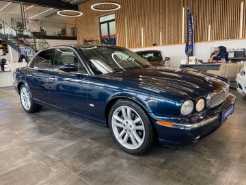 Jaguar XJ 2.7 D XJ6 Sovereign *Klima*Navi*PDC*Bluetooth
