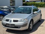 Renault Megane II 1.9 dCi Coupe/ Cabrio Günstiges Cabrio - : Roadster, Günstig