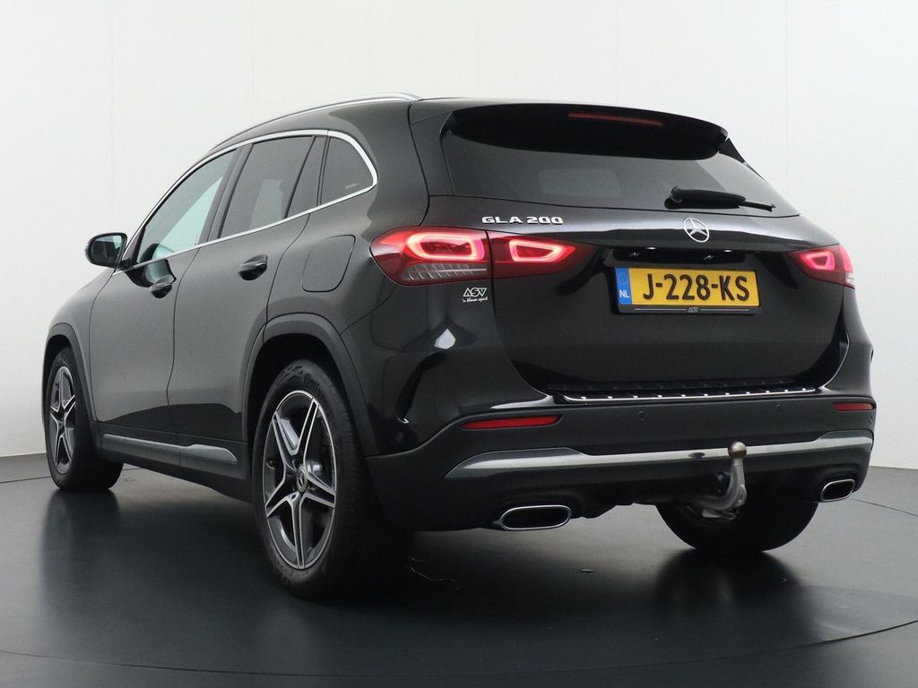 Mercedes-Benz GLA 200 AMG Business Solution | AHK Wegklapbaar