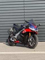 Aprilia RSV4 1100 Factory - APRILIA RSV4 FACTORY
