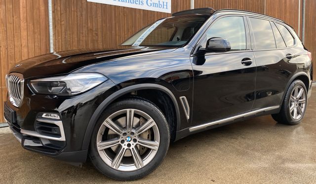 BMW X5 xDrive 45 e xLine Sport Sitze Pano Navi 20"