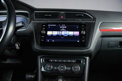 VW Tiguan 2.0 TDI BMT Highline 4Motion*DSG*AHK*STHZ