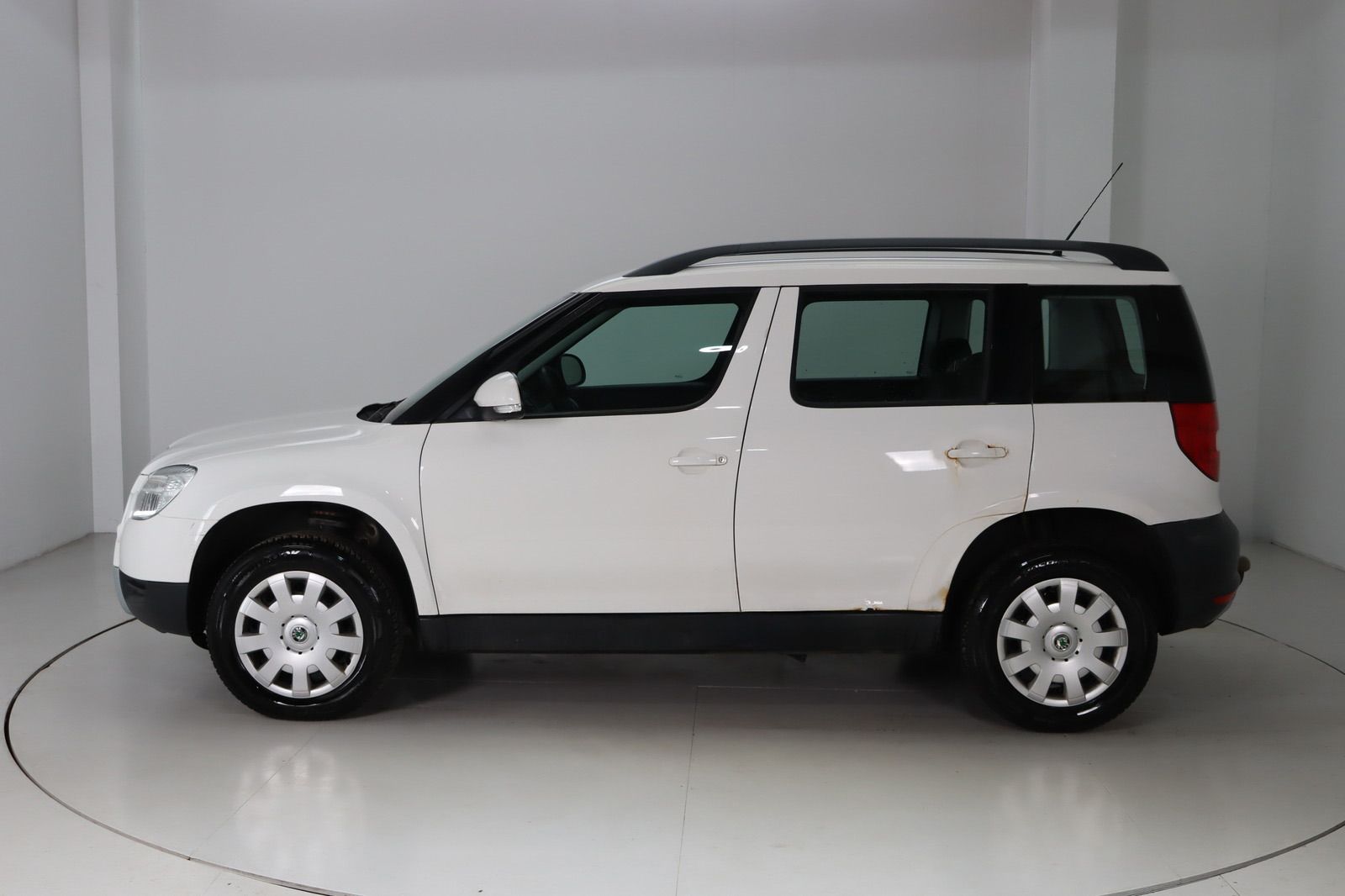 Fahrzeugabbildung SKODA Yeti 2.0 TDI 4x4 * Klima * Anhängerk.