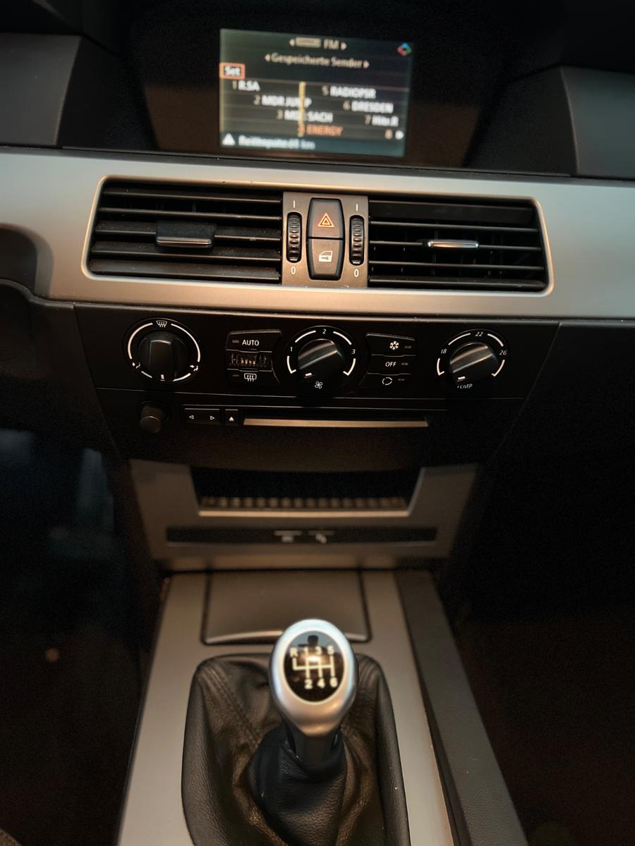 BMW 523 2005 — photo 11