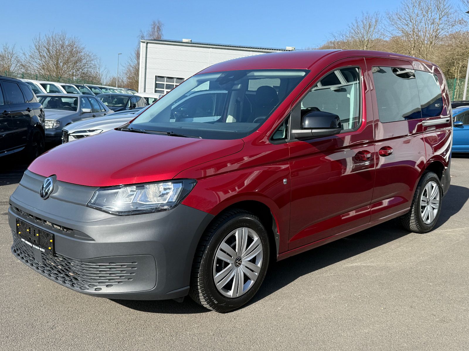 Fahrzeugabbildung Volkswagen Caddy 2.0 TDI ACC AHK DAB Navi PDC SHZ Winterpak