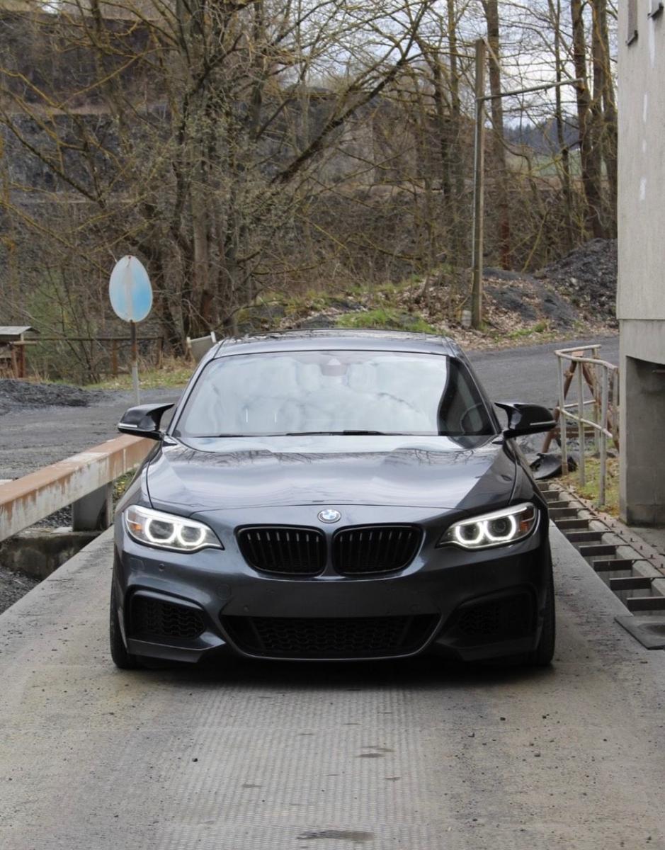 BMW M235i 